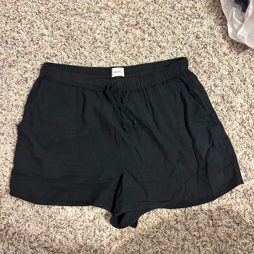 Black sailor shorts